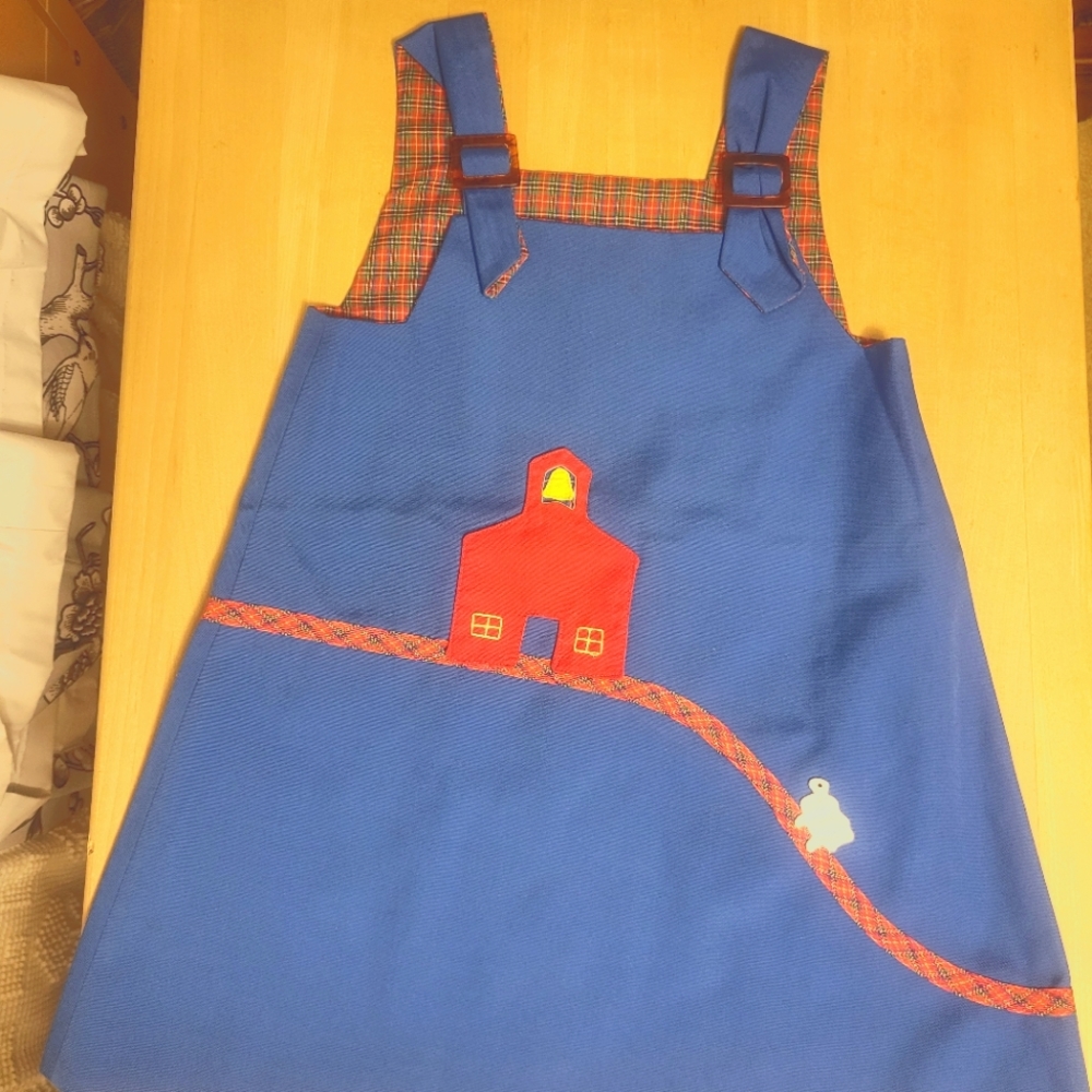 Like new! Vintage reversible toddler dress
